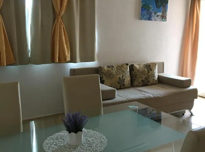 Sanja Apartman Hvar Town